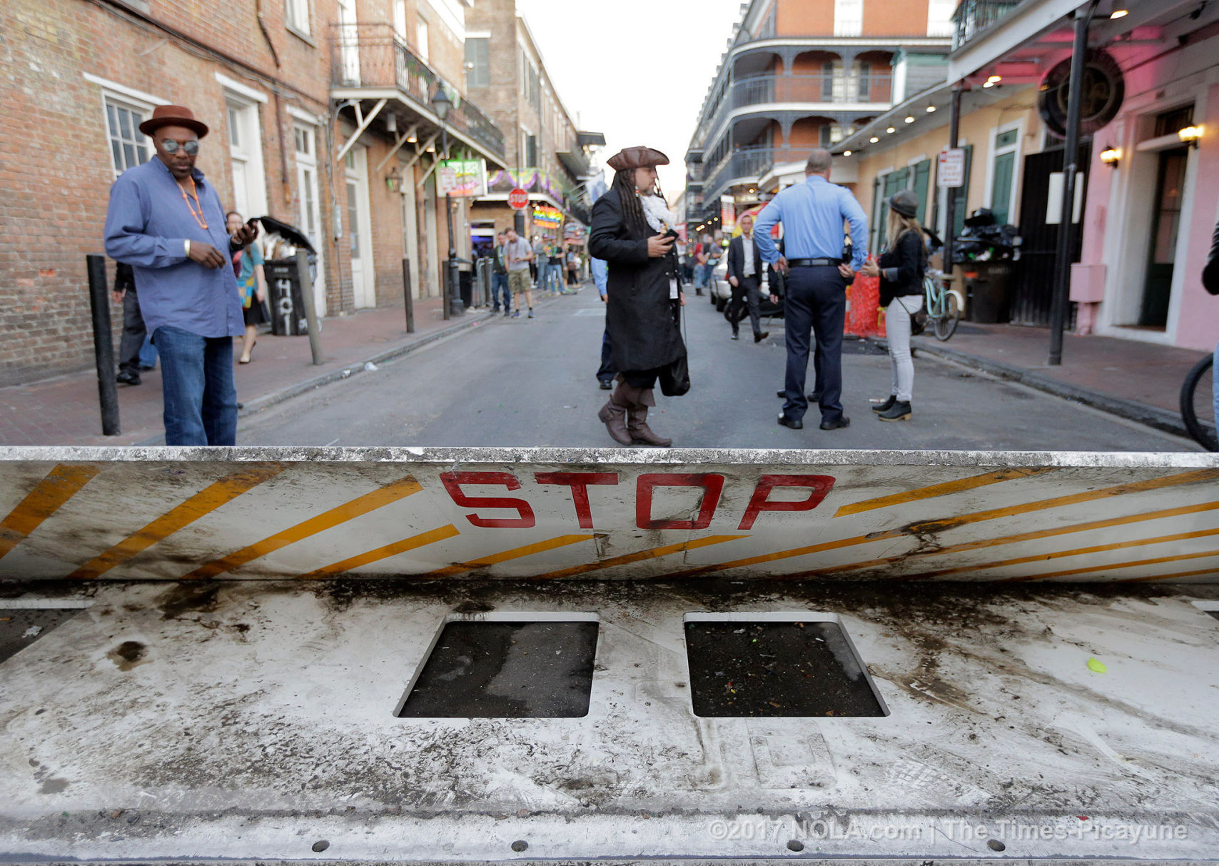 Scenes from Mardi Gras merriment in the French Quarter: photo gallery